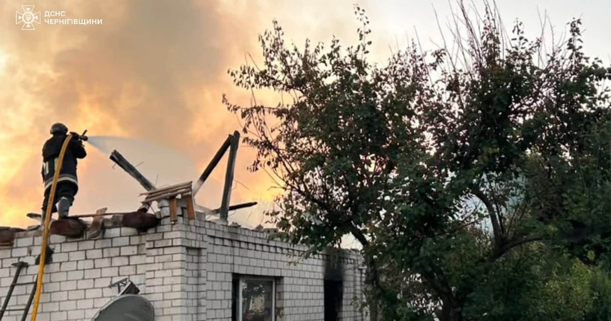 Наслідки удару по житловому будинку в Новгород-Сіверському 17 липня 2026 року, фото ДСНС