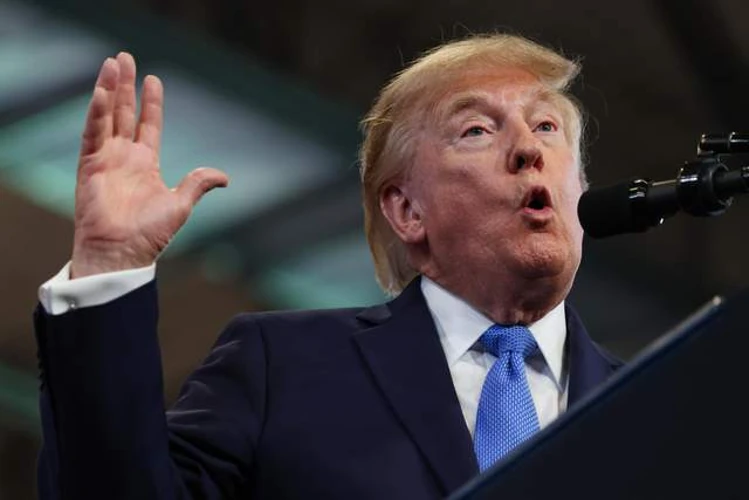 Трамп озвучив 20% нафтоекспорту, 60 днів угоди та умови блокади Ормузької протоки