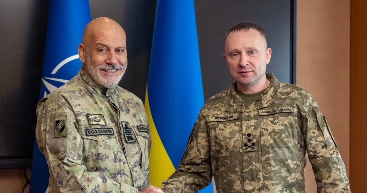 Каво Драгоне та Михайло Драпатий під час зустрічі в Києві 7 жовтня 2026 року