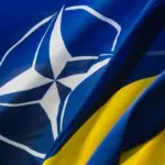 Українські військовослужбовці ведуть вогонь по російських окупантах у районі міста Часів Яр