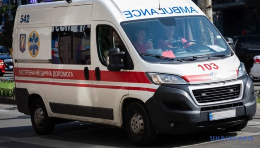 Пошкоджені багатоповерхівки та приватні будинки в Кременчуці після удару 7 жовтня